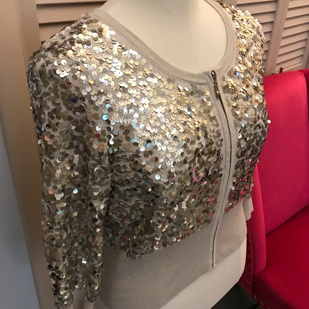 ❤️WHBM sequin zip❤️ - Picture 2 of 4